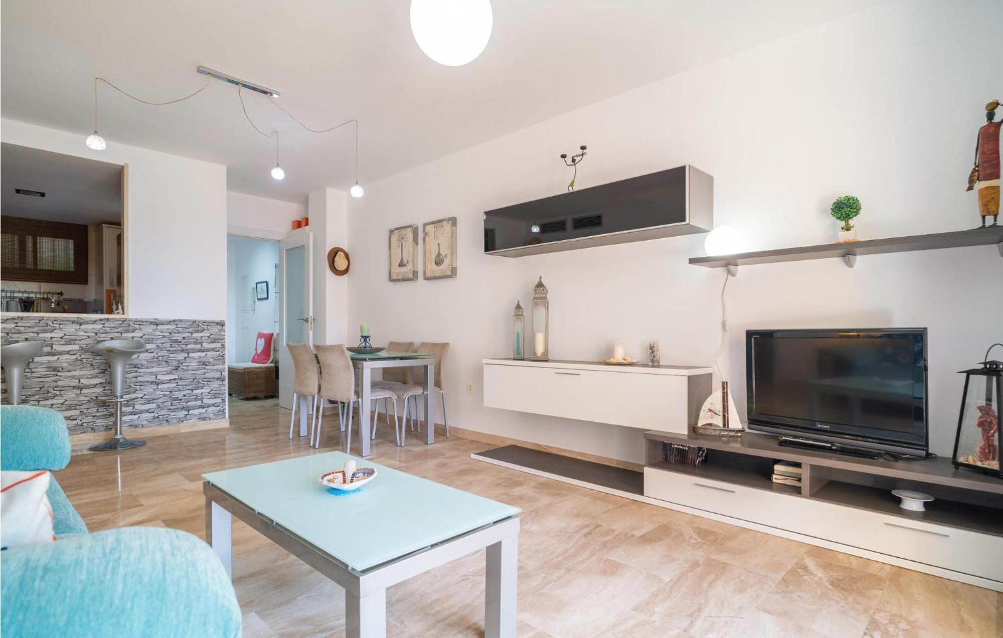 Amazing Apartment In Motril With House Sea View 外观 照片